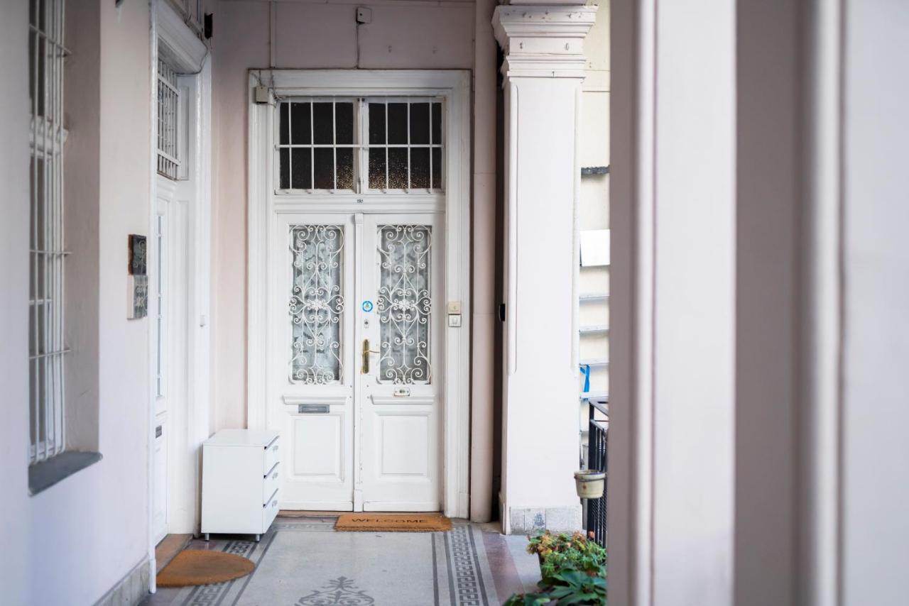 Central Budapest Apartment Vaci Utca Exterior photo